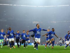 Bundesliga: clube lendário da Alemanha, Schalke 04 volta à elite