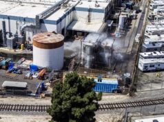 Califórnia: As autoridades dizem que estão otimistas sobre o risco de explosão de uma cuba química