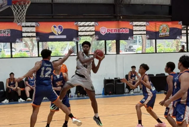 Campeao-de-basquete-colegial-de-2026-e-campeao-defensivo-Tenha.webp