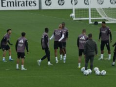 Caos surreal no Real Madrid: pais de jogadores profissionais ligam para Florentino Perez para reclamar do tempo de jogo dos filhos