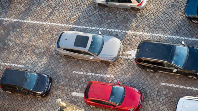 Carros-compactos-caros-uma-classe-inteira-de-veiculos-esta-a.jpg