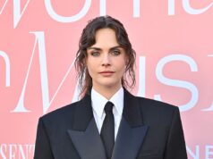 Como Taylor Swift apoiou a carreira musical de Cara Delevingne
