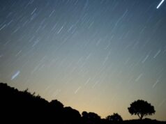 Como assistir ao pico da chuva de meteoros Lyrid desta noite na Indonésia