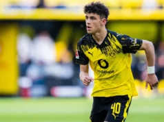 Como o Dortmund planeja com ele – Barça e Paris estão perseguindo esse talento do BVB