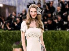 Da tela ao tapete vermelho, o vestido de Hunter Schafer no Met Gala 2026 foi inspirado em uma pintura de Gustav Klimt