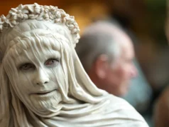 Destaques, fracassos e choques em Nova York – Heidi ficou completamente perdida no Met Gala