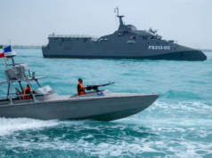 Drama tenso em Ormuz: Irã apreende navio com destino à Índia As ameaças globais estão aumentando.