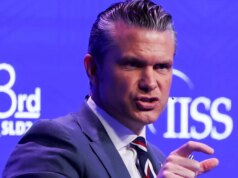 Em Singapura, Pete Hegseth baixou a sua posição em relação à China