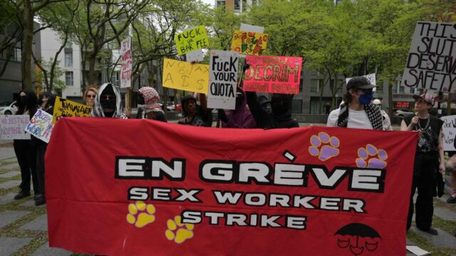 Estamos-fazendo-historia-greve-das-profissionais-do-sexo-durante-o.jpg
