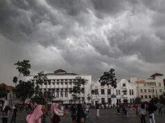 Esteja ciente da possibilidade de nuvens cumulonimbus, condições climáticas extremas nessas áreas