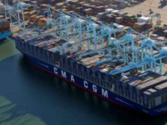 Estreito de Ormuz: navio porta-contêineres CMA-CGM sob escolta dos EUA atingido por projétil iraniano