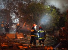 Explosão em fábrica de fogos de artifício na China mata pelo menos 21 pessoas e 61 ficam feridas