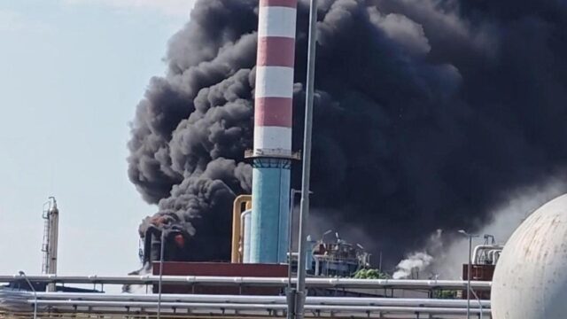Explosao-industrial-na-Hungria-mata-um-e-fere-sete.JPG