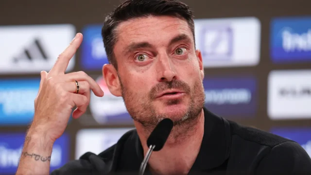 Frases-apos-o-rebaixamento-do-Eintracht-Riera-sente-pena.webp