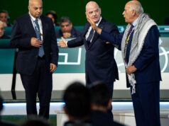 Futebol: Entre o conflito no Médio Oriente e Trump: Infantino quer ficar