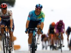 Giro 2026: Paul Magnier em terceiro na etapa 6, vencido por David Ballerini após final caótico, Afonso Eulalio ainda com camisa rosa