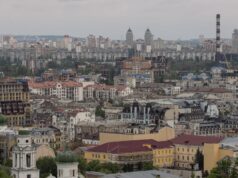 Guerra na Ucrânia: ataques aéreos a Kiev após o fim do cessar-fogo