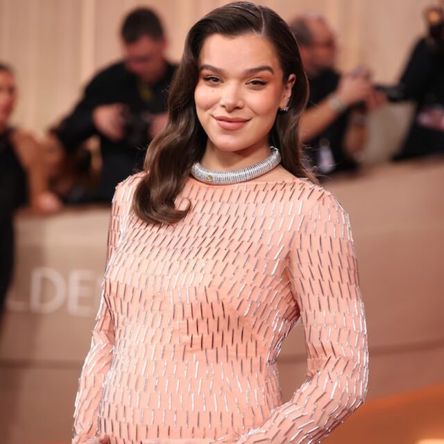 Hailee-Steinfeld-detalha-recuperacao-pos-parto-apos-dar-as-boas-vindas-ao.jpg