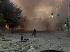 Intenso bombardeio russo em Kiev deixa pelo menos um morto e 13 feridos