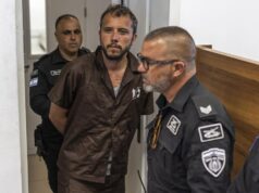 Israel liberta dois ativistas da flotilha humanitária reféns