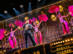 Jeremy Jordan e o elenco de Just in Time Broadway convidam você para a história