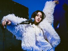 Keisya Levronka traz um toque pop-rock ao álbum “Rombak”.
