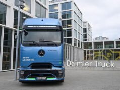Lucros da Daimler Trucks caem 80%