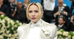 Madonna revela incrível confissão sexual sobre John F. Kennedy Jr.