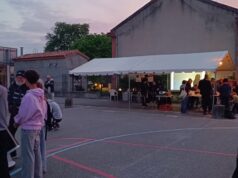 Mazères. A biblioteca de mídia visa as estrelas