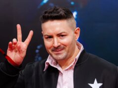 Menderes Bağcı apareceu de repente no final do DSDS
