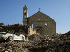 “Morrerei antes de poder reconstruir a minha casa”: em Yaroun, radiografias de uma aldeia no sul do Líbano apagadas do mapa por Israel