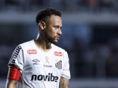 Neymar é acusado de dar tapa em companheiro que o driblou: clube santista abre investigação