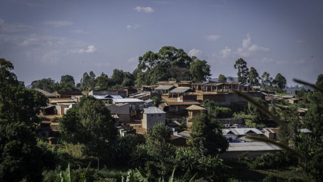 Nova-epidemia-de-Ebola-no-Congo-esta-estirpe-tem-taxa.jpg