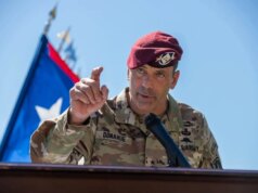 O General Donahue foi nomeado o próximo alvo de tiro pelo Secretário da Guerra dos EUA, Pete Hegseth.