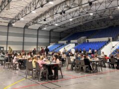 “O culminar de tudo o que aprenderam este ano”: Mais de 200 crianças em idade escolar reúnem-se para um torneio de xadrez em Ouch