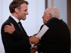 “O humanitarismo não é feito por ninguém”: Emmanuel Macron presta homenagem a Edgar Morin e oferece “condolências da nação” à sua família