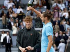 “O melhor jogador do mundo, de longe”: Jannik Sinner supera Zverev na final do Masters 1000 de Madrid