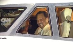 O momento em que o Sultão de Brunei levou seu próprio avião para a reunião da ASEAN nas Filipinas