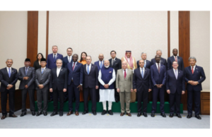 O primeiro-ministro Modi manteve conversações com ministros das Relações Exteriores e chefes de delegações dos países do BRICS.
