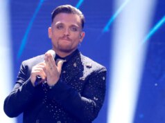 O vencedor do DSDS, Menowin Fröhlich, reage às críticas