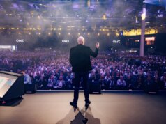 OMR26: Scott Galloway alerta sobre o estouro da bolha da IA