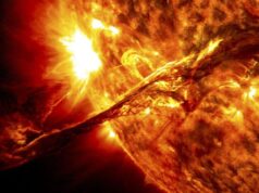 Os cientistas suspeitam que as tempestades solares podem desencadear terremotos, é verdade?