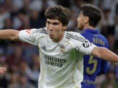 Os gols de Garcia e Bellingham deram ao Real Madrid uma vitória por 2 a 0 sobre o Real Oviedo.