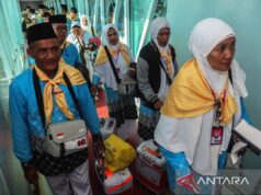 Os peregrinos do Hajj recebem proteção adicional contra o calor durante a Armuzna.
