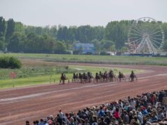 Os três últimos vencedores do Prix d’América na pista de Cannes, no sábado, no Prix des Ducs de Normandie.