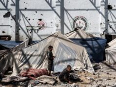Palestinos em Gaza sofrem de doenças de pele no verão