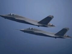 Para o Paquistão, o caça furtivo J-35AE da China ameaça a proliferação nuclear com a Índia.