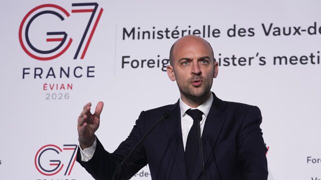 Paris-inicia-investigacao-sobre-tratamento-de-trabalhadores-da-flotilha-de.jpg