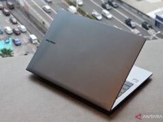 Polytron lança o Novo Luxia compatível com laptop por IDR 7 milhões