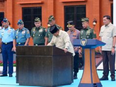 Prabowo inaugurou o Museu e Biblioteca Seskoad em Bandung.